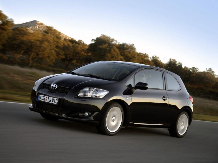  Toyota Auris 3-Door 2007 года  (фото 9 из 9)